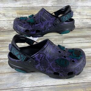 Disney Haunted Mansion CROCS Shoes Womens 8 Mens 6 Purple Black Wallpaper Clogs